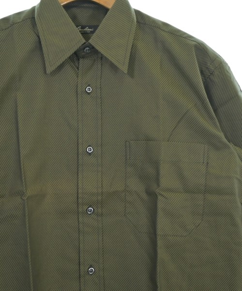 Corneliani（コルネリアーニ）カジュアルシャツ カーキ サイズ:40(L位) メンズ/2200720372885