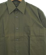 Corneliani（コルネリアーニ）カジュアルシャツ カーキ サイズ:40(L位) メンズ/2200720372885