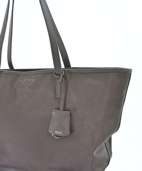 TUMI（ツゥミ）ハンドバッグ グレー サイズ:- レディース/2200638826012