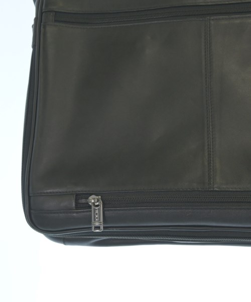 TUMI（ツゥミ）ショルダーバッグ 黒 サイズ:- メンズ/2200655784012