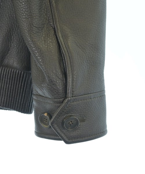 Brioni（ブリオーニ）その他 茶 サイズ:48(L位) メンズ/2200634693021