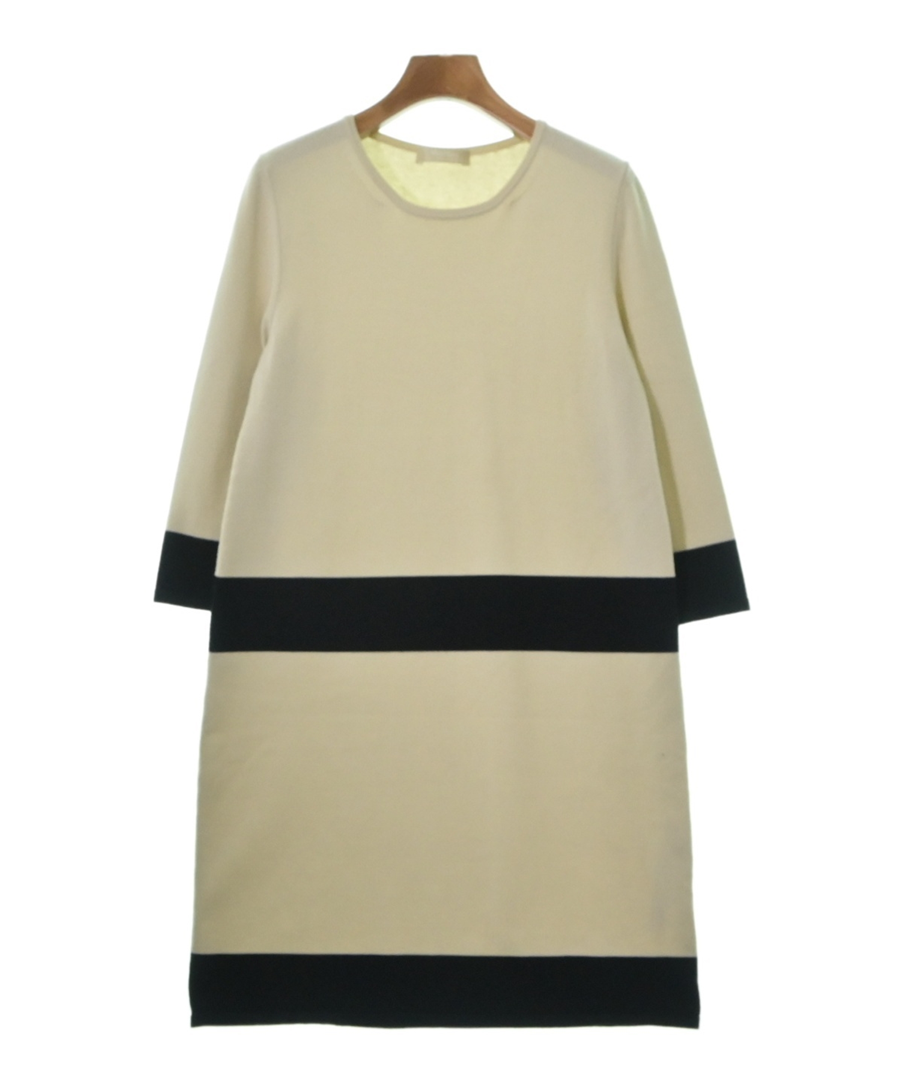 MAX MARA WEEK END LINE（マックスマーラ ウィークエンドライン