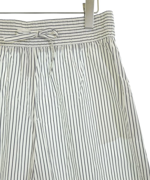 MAX MARA WEEK END LINE（マックスマーラ　ウィークエンドライン）その他 白 サイズ:42(M位) レディース/2200607905021