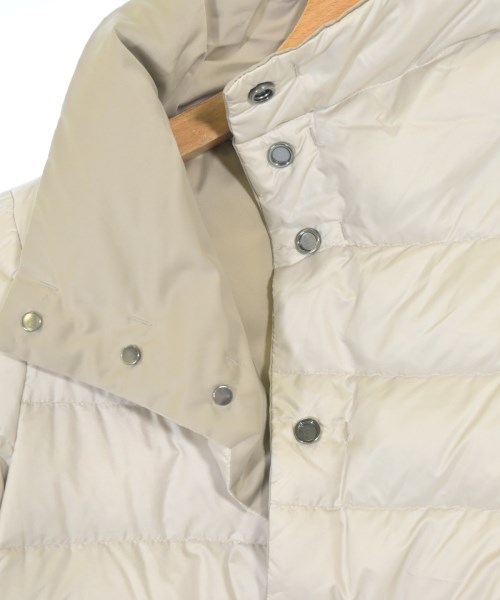 MAX MARA WEEK END LINE（マックスマーラ　ウィークエンドライン）ダウンジャケット/ダウンベスト 白 サイズ:40(M位) レディース/2200642376022