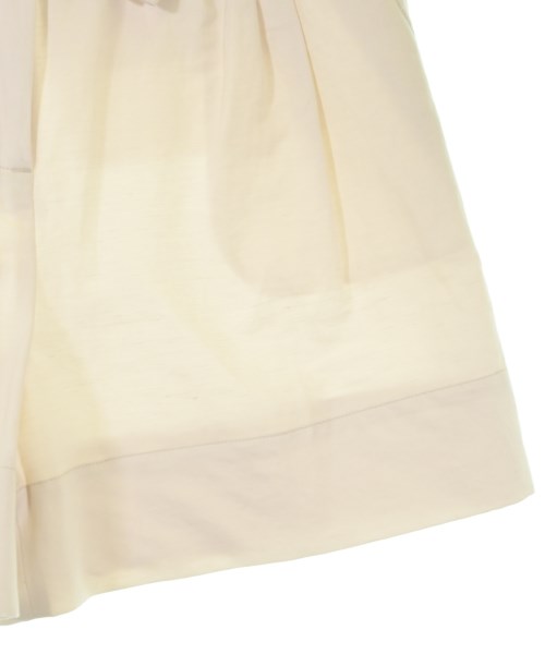 MAX MARA WEEK END LINE（マックスマーラ　ウィークエンドライン）ショートパンツ 白 サイズ:40(M位) レディース/2200684269054