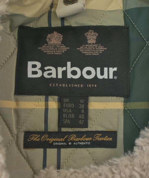 Barbour（バブアー）ダウンジャケット/ダウンベスト ベージュ サイズ:F レディース/2200621851021