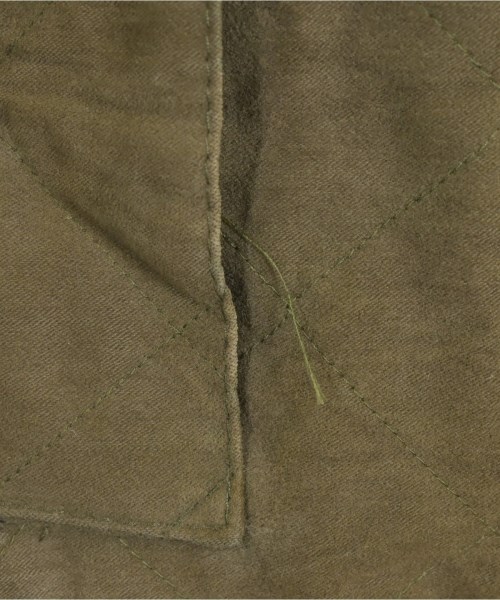 Barbour（バブアー）その他 カーキ サイズ:L メンズ/2200633252021