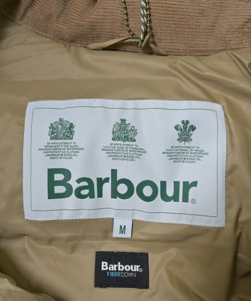 Barbour（バブアー）ダウンジャケット/ダウンベスト カーキ サイズ:M メンズ/2200663861026