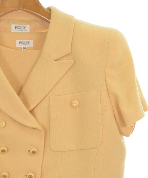FOXEY BOUTIQUE（フォクシーブティック）その他 黄 サイズ:40/40(M位) レディース/2200610720048