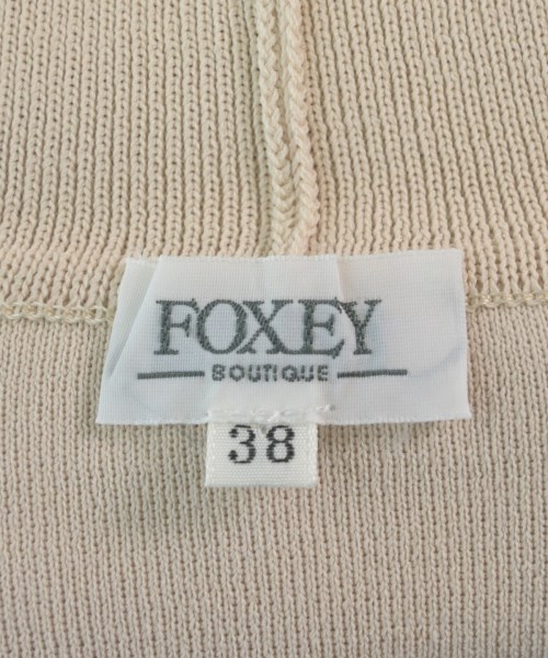 FOXEY NEWYORK（フォクシーニューヨーク）ニット・セーター ベージュ サイズ:38(S位) レディース/2200639243092