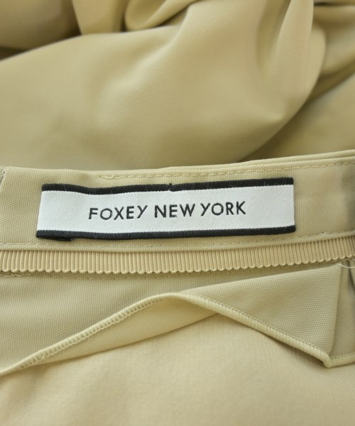 FOXEY NEWYORK（フォクシーニューヨーク）ひざ丈スカート ベージュ サイズ:42(M位) レディース/2200611202079