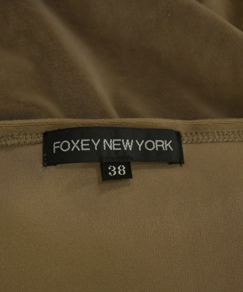 FOXEY NEWYORK（フォクシーニューヨーク）ノースリーブ ベージュ サイズ:38(S位) レディース/2200618425013