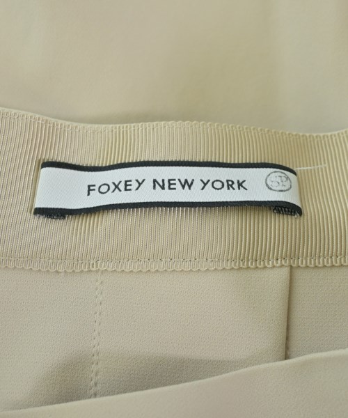 FOXEY NEWYORK（フォクシーニューヨーク）ひざ丈スカート ベージュ サイズ:38(S位) レディース/2200605198036