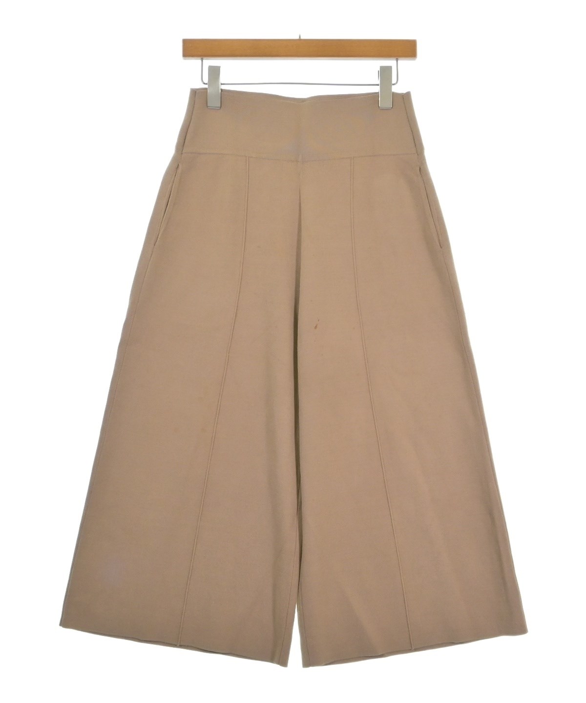 FOXEY NEWYORK（フォクシーニューヨーク）その他 ベージュ サイズ:42(M