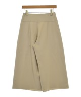 FOXEY NEWYORK（フォクシーニューヨーク）クロップドパンツ ベージュ サイズ:-(M位) レディース/2200724678112