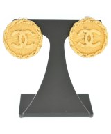 CHANEL ピアス