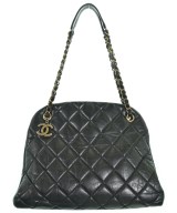 CHANEL ショルダーバッグ