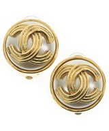 CHANEL ピアス
