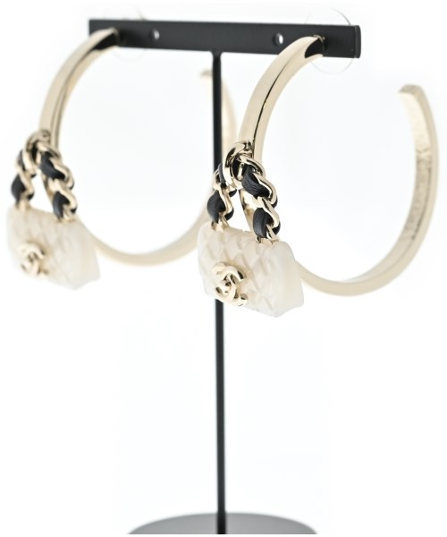 CHANEL（シャネル）ピアス 白 サイズ:- レディース/2200635403223