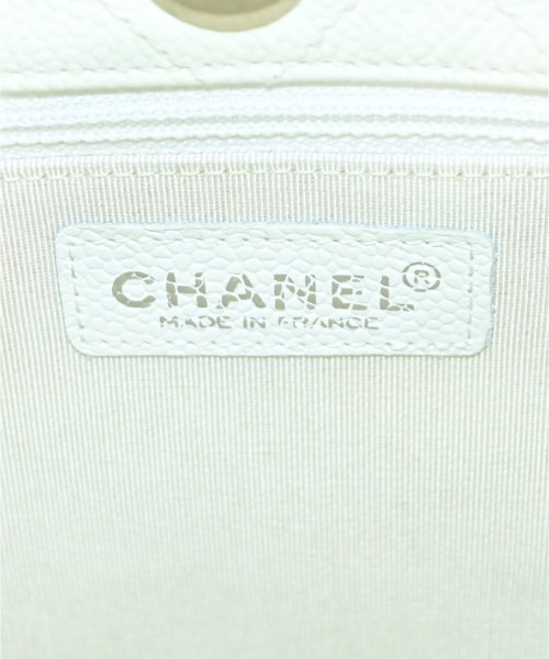 CHANEL（シャネル）ショルダーバッグ 白 サイズ:- レディース/2200639826042