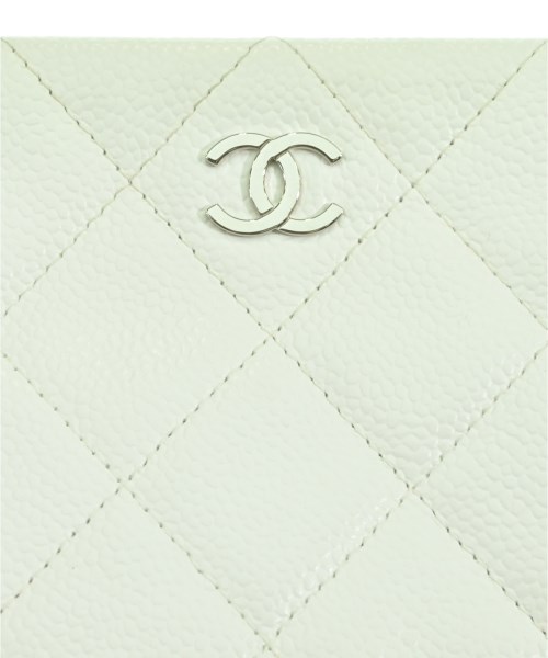 CHANEL（シャネル）ショルダーバッグ 白 サイズ:- レディース/2200639826042