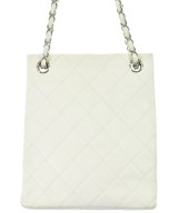 CHANEL（シャネル）ショルダーバッグ 白 サイズ:- レディース/2200639826042