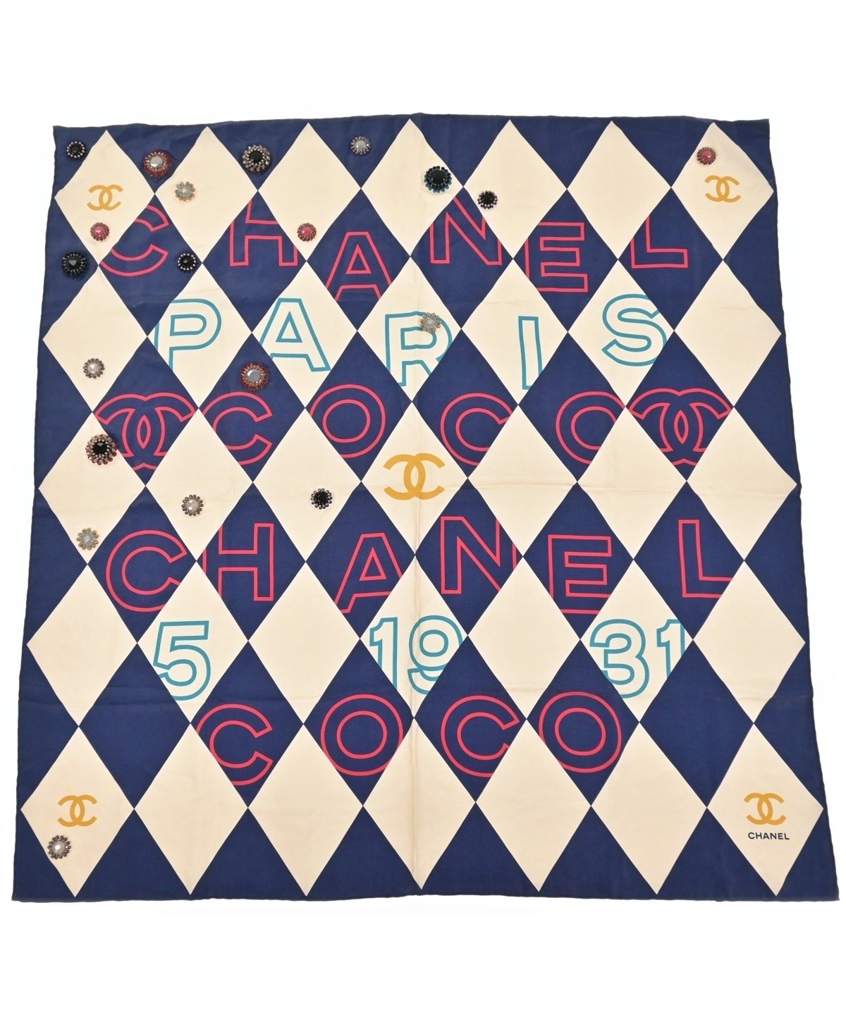 最終値下げCHANEL CC モチーフ ロゴ スカーフ バンダナ60x60cm G-DRAGON着用!【CHANEL】CCロゴ スカーフ (CHANEL/スカーフ) AAA777