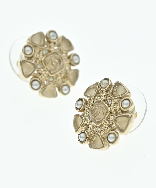 CHANEL（シャネル）ピアス 白 サイズ:- レディース/2200628941022