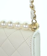 CHANEL（シャネル）ショルダーバッグ 白 サイズ:- レディース/2200629563018