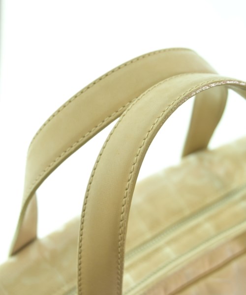 CHANEL（シャネル）ショルダーバッグ ベージュ サイズ:- レディース/2200633429041