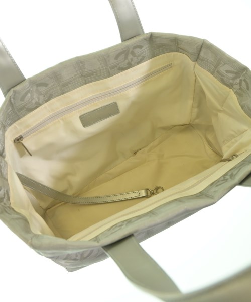 CHANEL（シャネル）トートバッグ シルバー サイズ:PM レディース/2200633429157