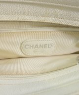 CHANEL（シャネル）ショルダーバッグ 白 サイズ:- レディース/2200612987012