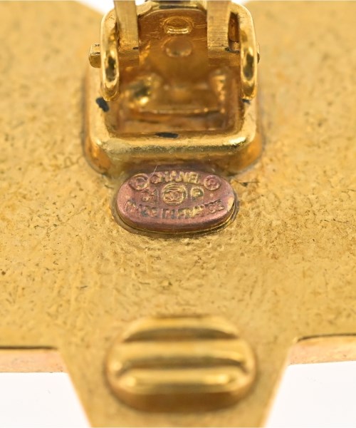 CHANEL（シャネル）ピアス・イヤリング オレンジ サイズ:- レディース/2200618282869