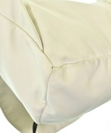 CHANEL（シャネル）ショルダーバッグ 白 サイズ:- レディース/2200591178036