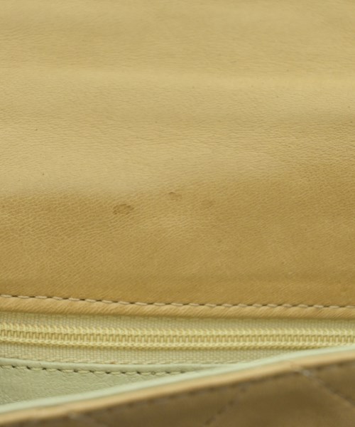 CHANEL（シャネル）ショルダーバッグ ベージュ サイズ:- レディース/2200603563492