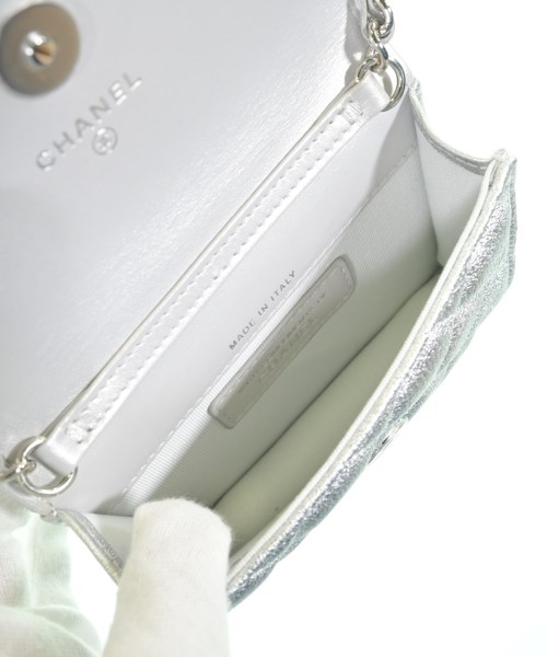 CHANEL（シャネル）ショルダーバッグ シルバー サイズ:- レディース/2200607855012