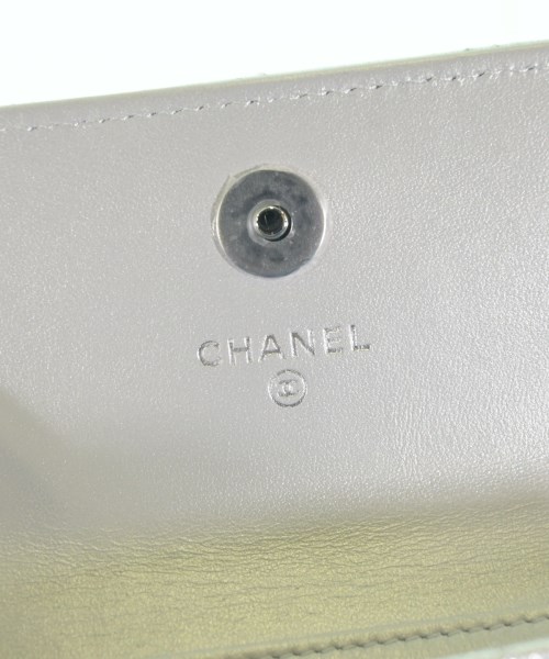 CHANEL（シャネル）ショルダーバッグ シルバー サイズ:- レディース/2200607855012