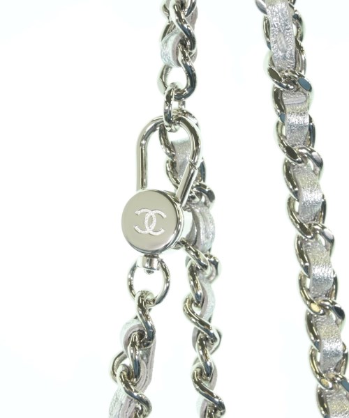 CHANEL（シャネル）ショルダーバッグ シルバー サイズ:- レディース/2200607855012