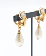 CHANEL（シャネル）ピアス・イヤリング 白 サイズ:- レディース/2200607861341