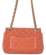 CHANEL（シャネル）ショルダーバッグ オレンジ サイズ:- レディース/2200678116418