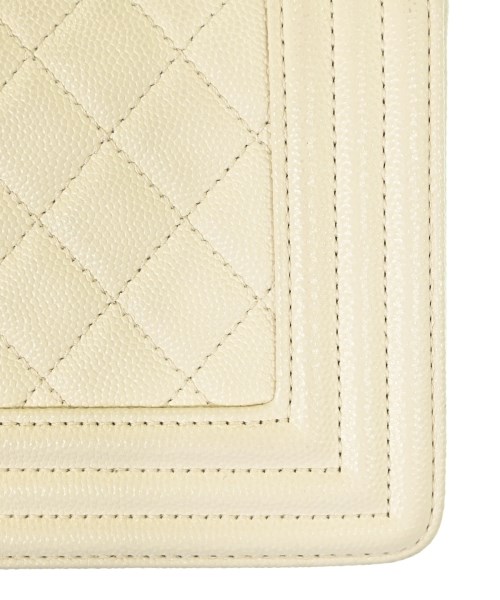CHANEL（シャネル）ショルダーバッグ 白 サイズ:20 レディース/2200679241010