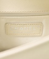 CHANEL（シャネル）ショルダーバッグ 白 サイズ:20 レディース/2200679241010