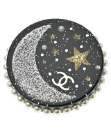 CHANEL（シャネル）ブローチ・コサージュ 黒 サイズ:- レディース/2200657567019