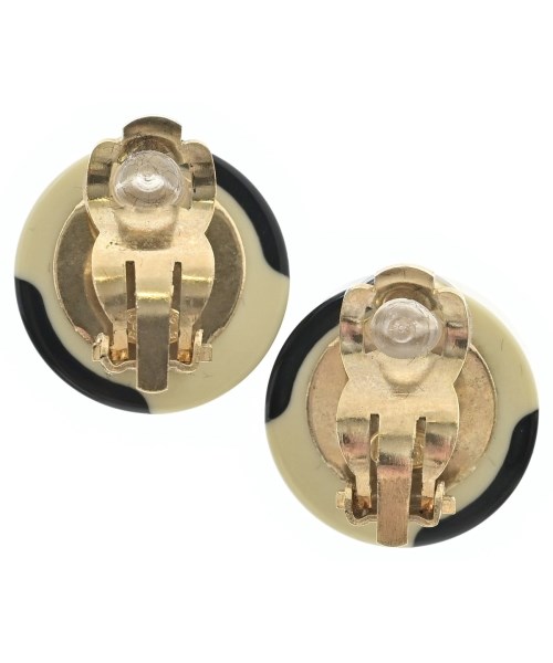 CHANEL（シャネル）ピアス・イヤリング 白 サイズ:- レディース/2200658017094