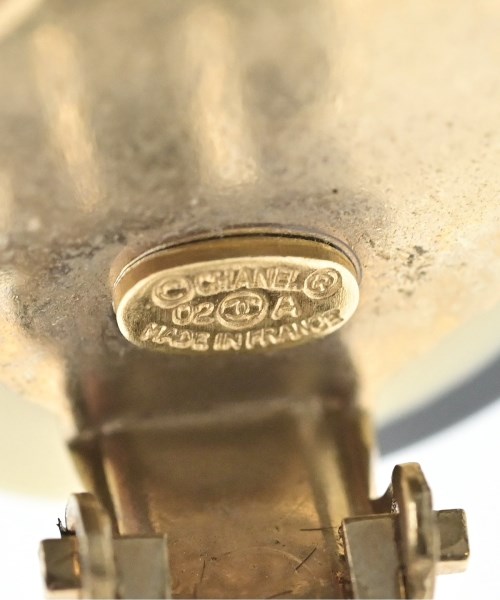 CHANEL（シャネル）ピアス・イヤリング 白 サイズ:- レディース/2200658017094