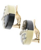 CHANEL（シャネル）ピアス・イヤリング 白 サイズ:- レディース/2200658017094