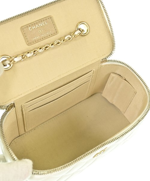 CHANEL（シャネル）ショルダーバッグ 白 サイズ:- レディース/2200713954180