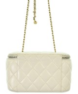CHANEL（シャネル）ショルダーバッグ 白 サイズ:- レディース/2200713954180