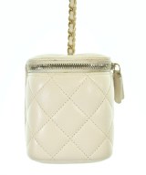 CHANEL（シャネル）ショルダーバッグ 白 サイズ:- レディース/2200713954180