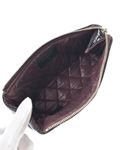 CHANEL（シャネル）ポーチ 黒 サイズ:- レディース/2200653192024